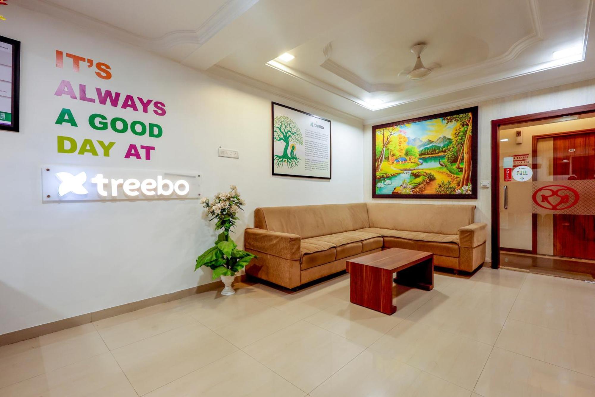 Hotel Treebo Rvg Vadódara Exteriér fotografie